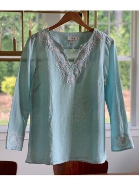 Vineyard Vines Linen Blend Tunic Top M w Embroidered Neckline & Sleeve